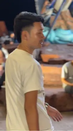 เธอยังยิ้มหัวเราะเหมือนเค
