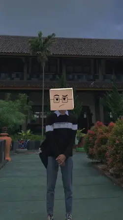 trend kepala kardus 