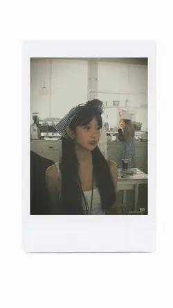 1 pict polaroid