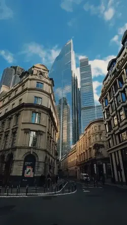 City vlog trend