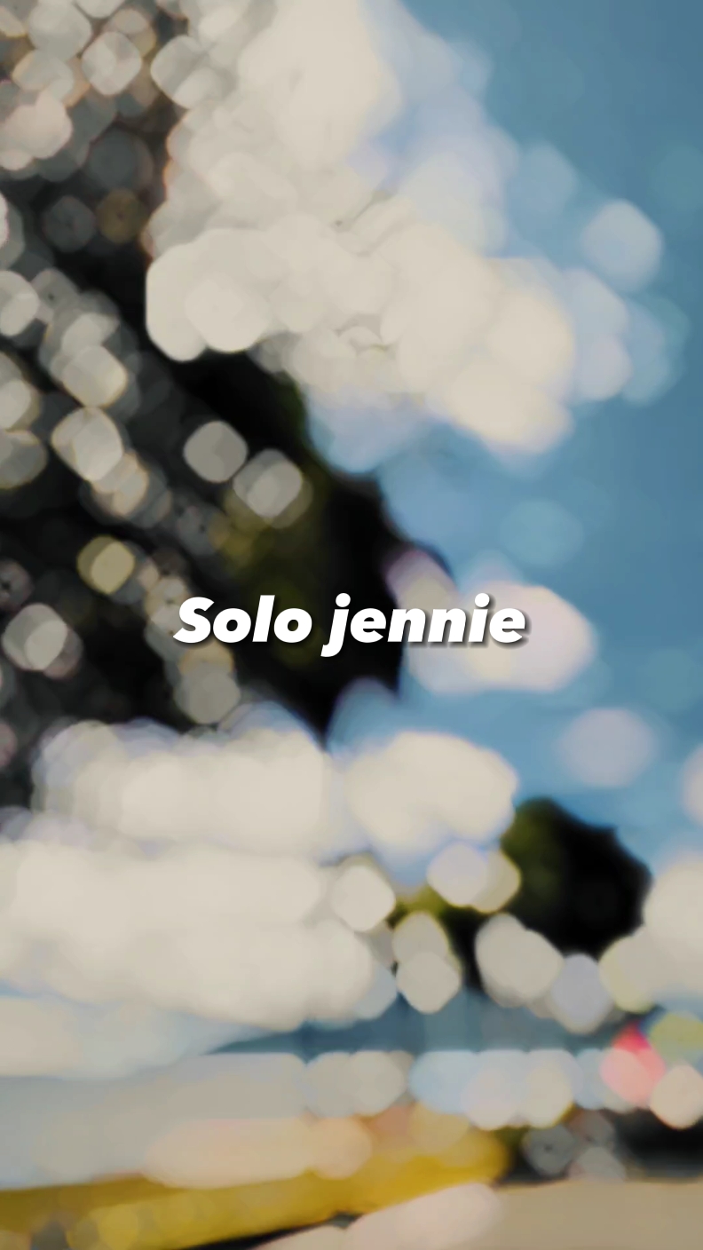 Solo Jennie