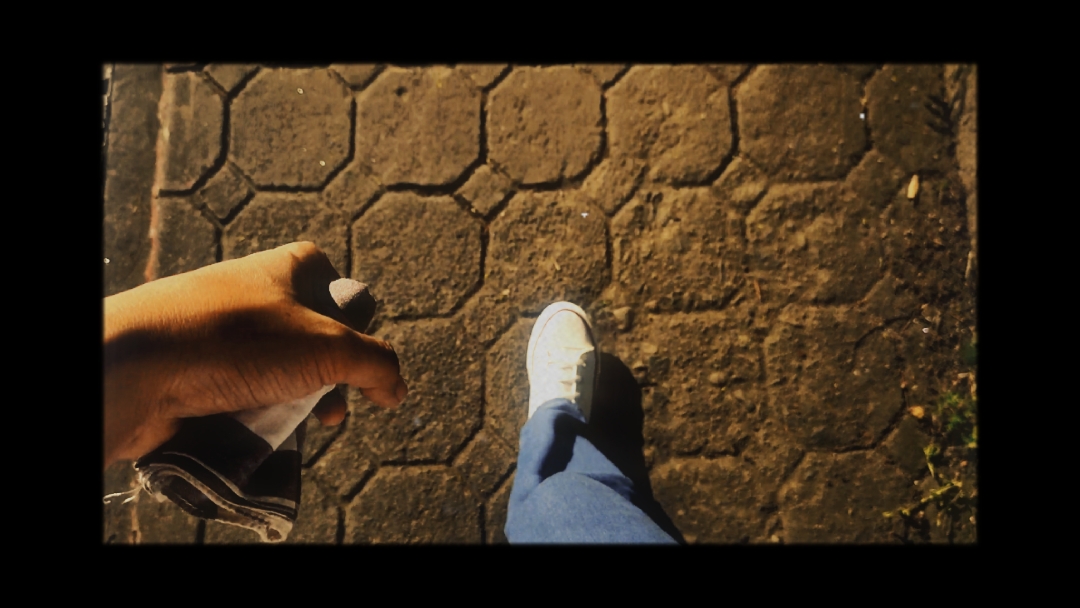 VIDEO SLIDE