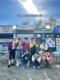 Stray kids 