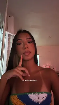 eu de cabelo liso