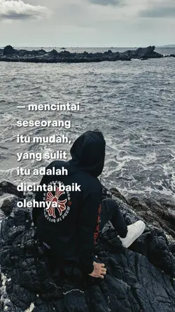 mencintai seseorang