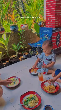 Ayo makan bersama