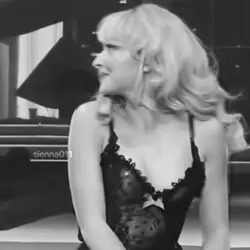 SHORT&SWEET TOUR HAS