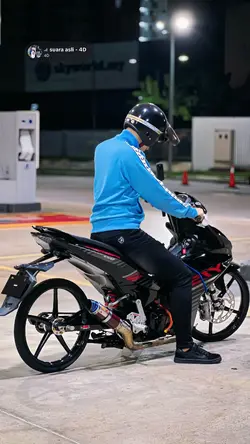 Naik kereta api tutu