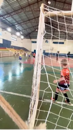 Tem que começar cedo