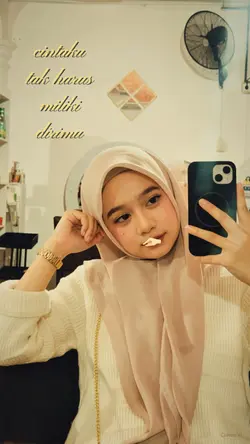 cintaku tak harus