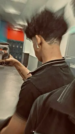 ماه شب گرد کجا