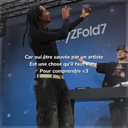 Être sauvée par un..