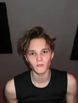AM  