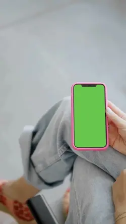 Screen Green Phone
