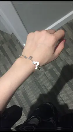 Tren Tangan Pasangan