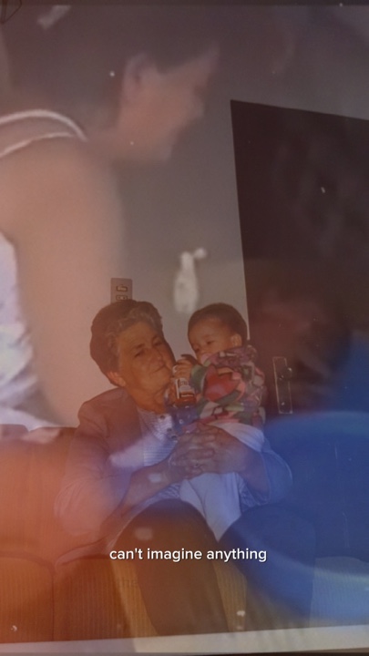 Através dos anos
