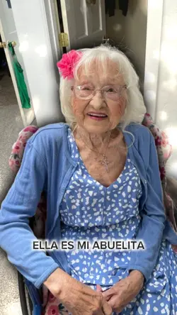 abuelita feliz dia