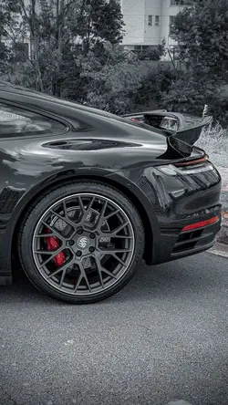 PORSCHE 911 CARRERA