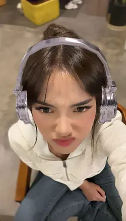 uang seratus