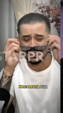 SEKARANG UDAH PAKE