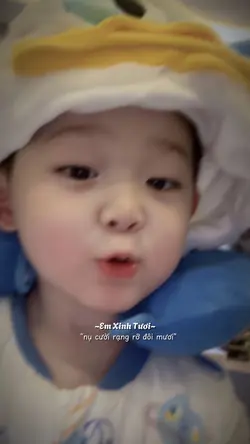 Thêm 2 ảnh bé