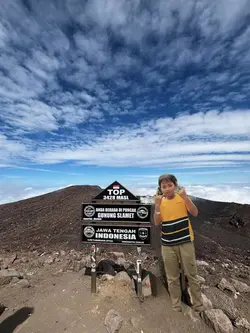 foto gunung lucu