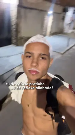 eu de cabelo pretin