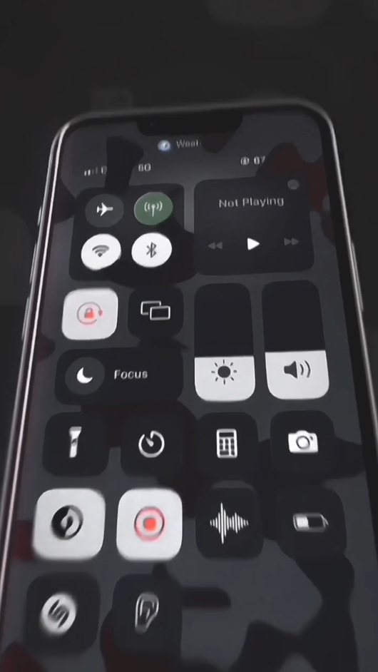 เสื้อมาลองกำลัง