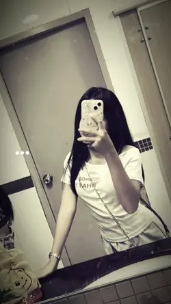 ลองเก็บตัวเงียบ