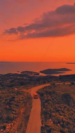 8 VIDEOS SUNSETS