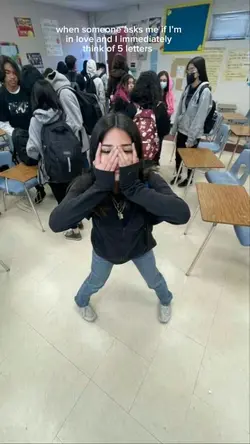 💋 (not me or abt me)