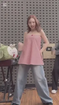 Nayeon Fancam