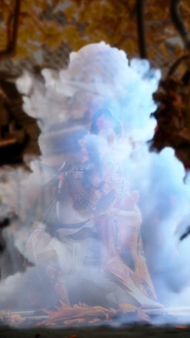 Claud blanco y fuego 
