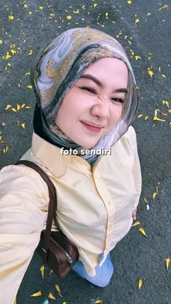 foto sendiri vs