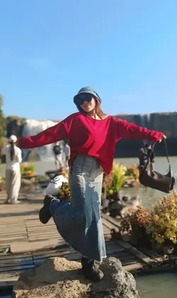 Tắm biệt tháng 2