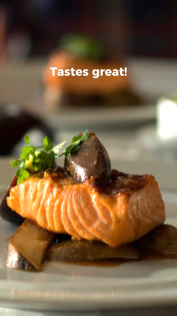Exhibición de deliciosos alimentos y bebidas en estilo Tiktok