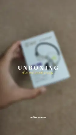 Unboxing Headset