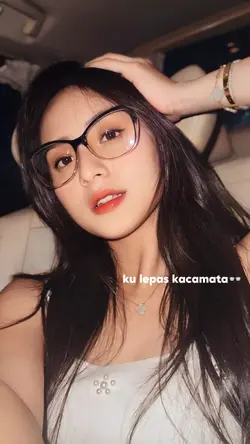 KU LEPAS KACAMATA 