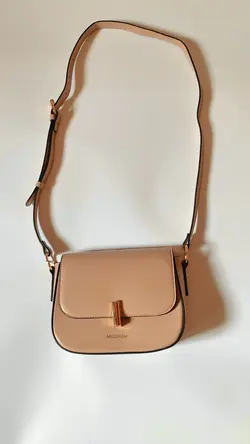 Rekomendasi slingbag