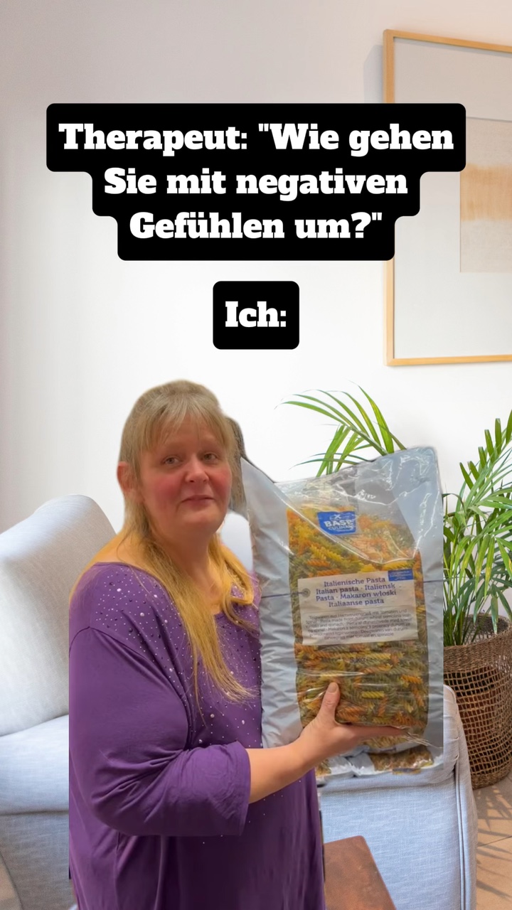 Bunte Nudeln Meme
