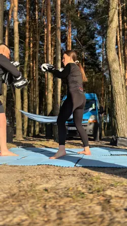Trening nad jeziorem