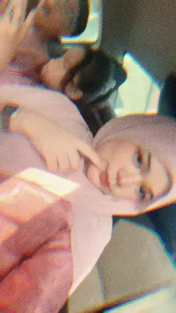 sekuntum mawar merah