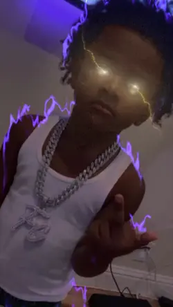 1รูป+สายฟ้าที่ตา