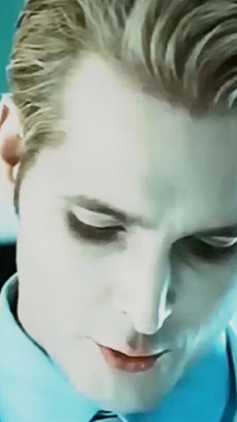Carlisle Cullen 