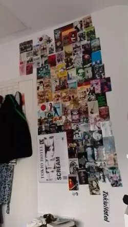 MY WALLLLL