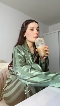 🌸