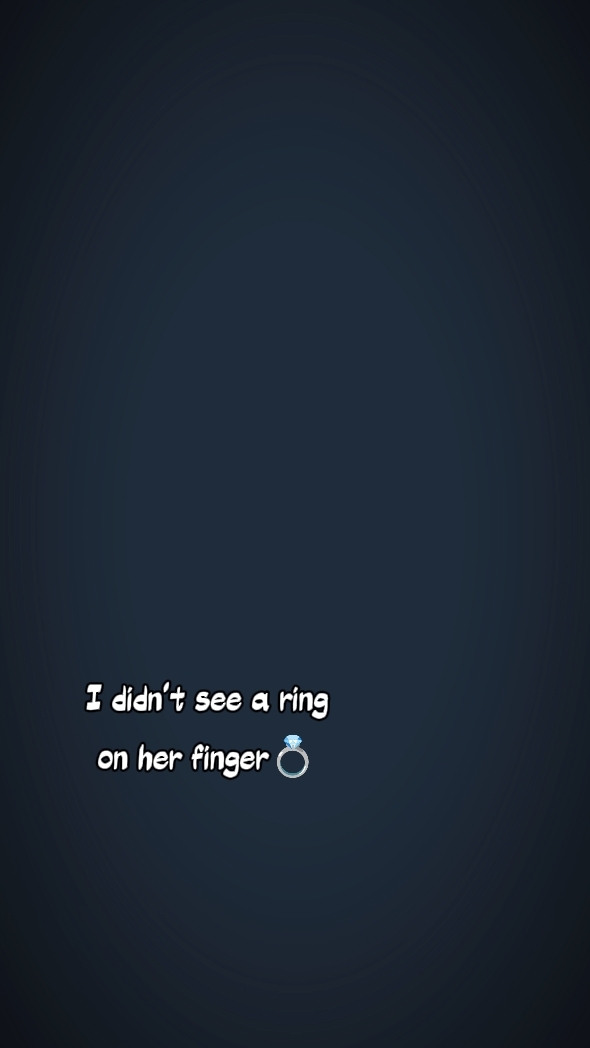 Anillo en su dedo