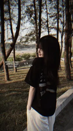 1 ảnh + Màu Lyrics 