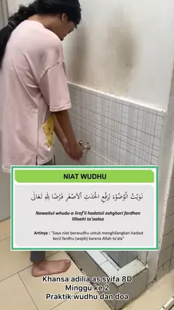 Praktik berwudhu