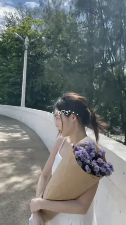1 video 8 foto